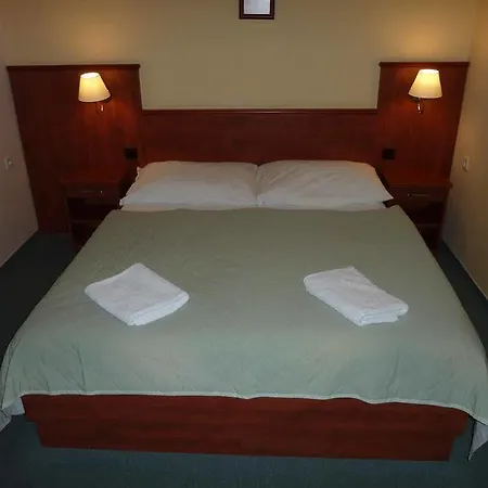 Praha 3* Deštné v Orlických horách