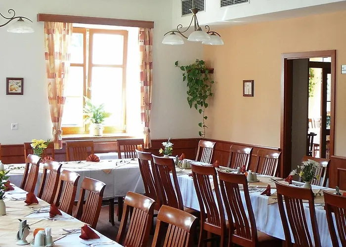 Praha 호텔 데슈트네 프 오를리츠키흐 호라